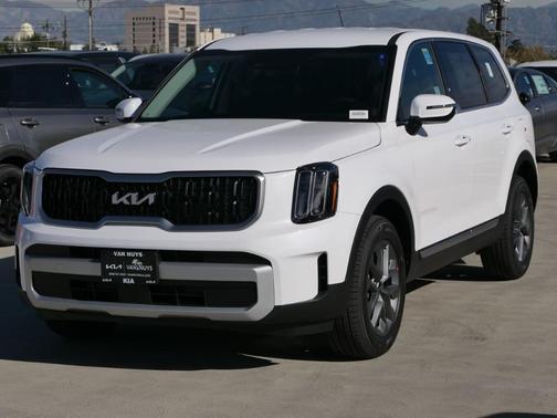 2025 Kia Telluride LX