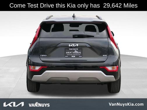2023 Kia Niro SX