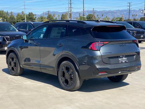 2026 Kia Sportage Plug-In Hybrid X-Line