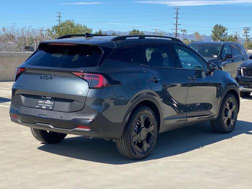 2026 Kia Sportage Plug-In Hybrid X-Line