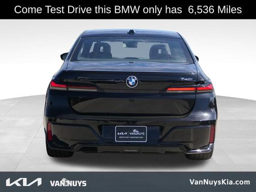 2024 BMW 740 i