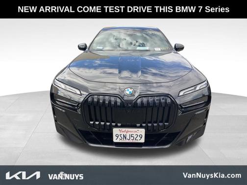 2024 BMW 740 i