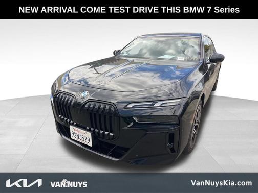 2024 BMW 740 i
