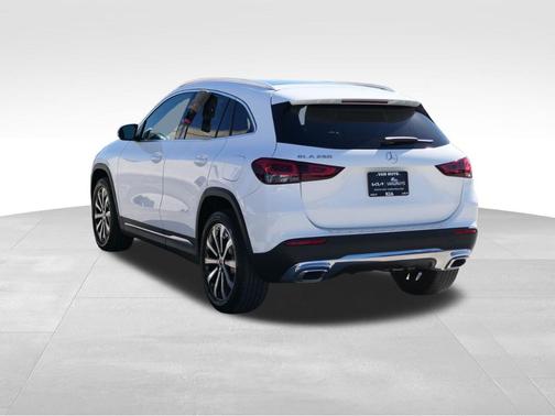 2022 Mercedes-Benz GLA 250 Base