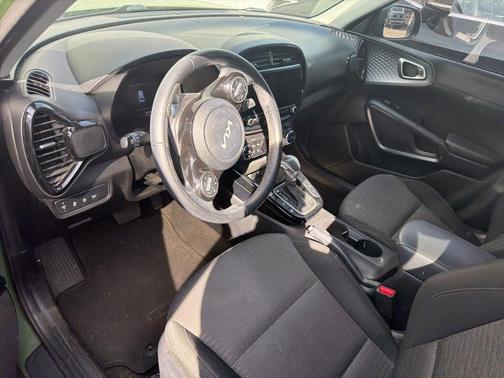 2023 Kia Soul EX