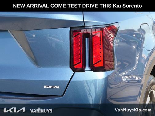 2025 Kia Sorento Plug-In Hybrid EX