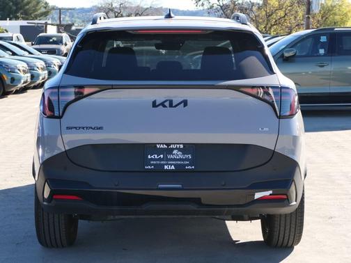 2026 Kia Sportage Plug-In Hybrid X-Line