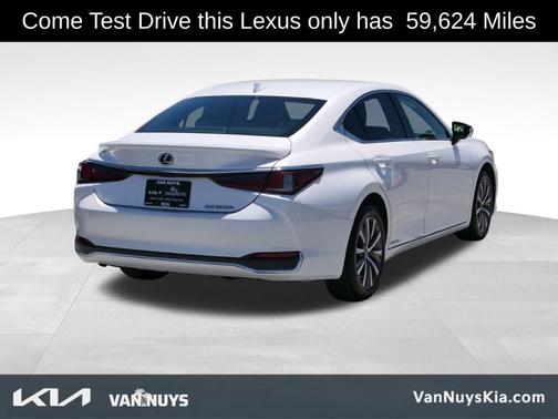 2021 Lexus ES 300h Base