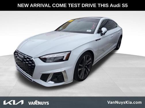 Glacier White Metallic 2024 Audi S5 3.0T Premium