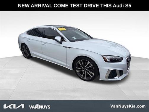 Glacier White Metallic 2024 Audi S5 3.0T Premium Plus quattro