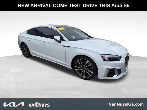 Glacier White Metallic 2024 Audi S5 3.0T Premium