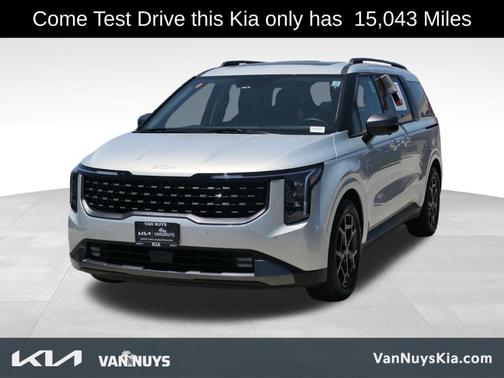 2025 Kia Carnival SX