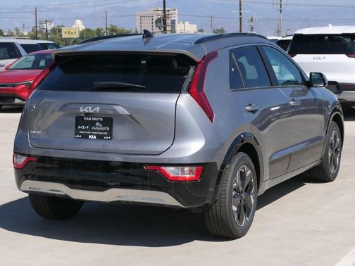 2025 Kia Niro EV Wind