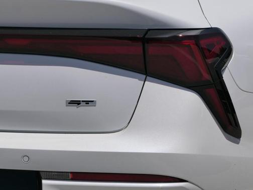 2025 Kia K5 GT