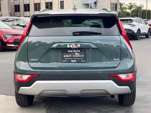 2026 Kia Niro EX