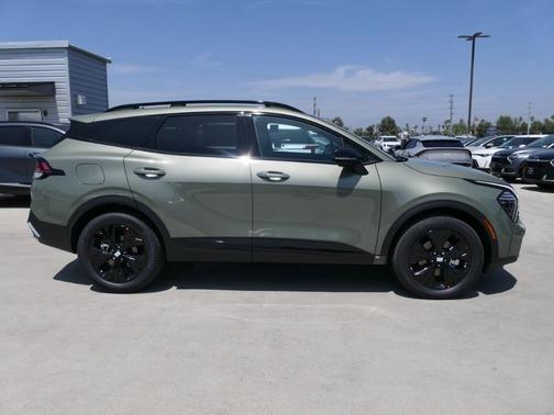 2025 Kia Sportage Plug-In Hybrid X-Line