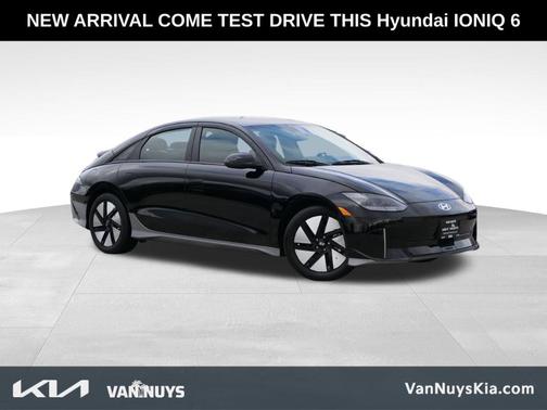 2024 Hyundai IONIQ 6 SE