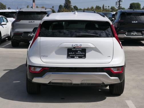 2025 Kia Niro EX Touring