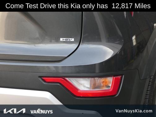 2023 Kia Niro LX