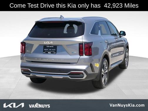 2022 Kia Sorento Plug-In Hybrid SX