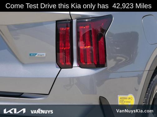 2022 Kia Sorento Plug-In Hybrid SX