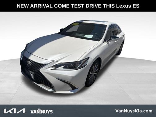 White Pearl 2020 Lexus ES 350 Base