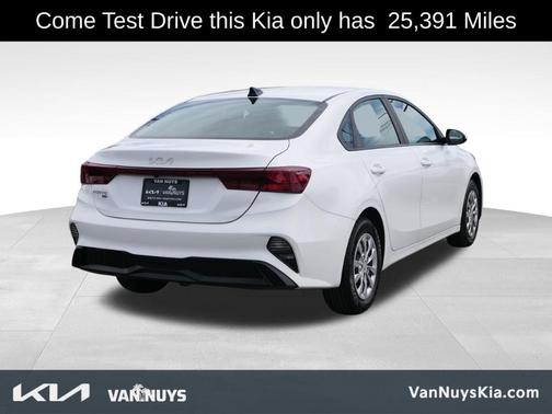 2024 Kia Forte LX