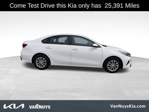 2024 Kia Forte LX