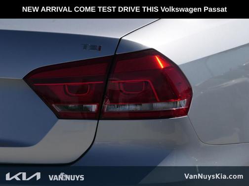 2015 Volkswagen Passat 1.8T Limited Edition