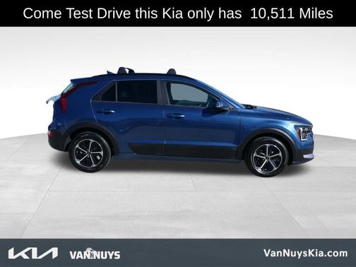 2025 Kia Niro EX