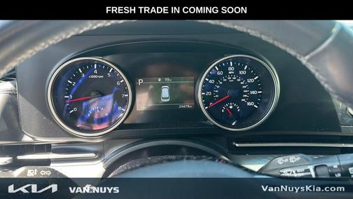 Aurora Black 2024 Kia Carnival LX