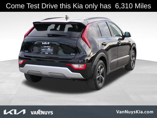 2025 Kia Niro EX