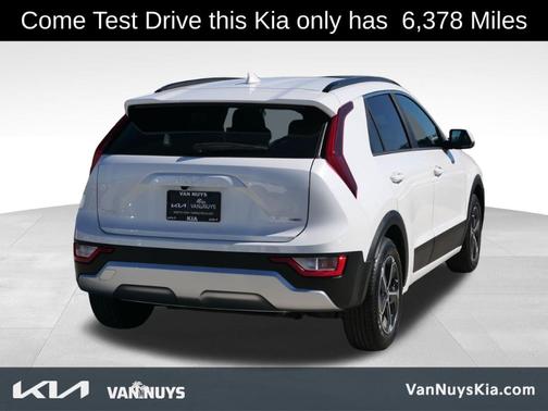 2025 Kia Niro LX