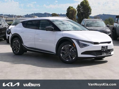 2025 Kia EV6 Light