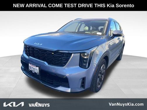 2025 Kia Sorento S