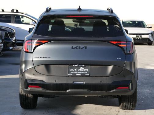 2026 Kia Sportage Plug-In Hybrid X-Line