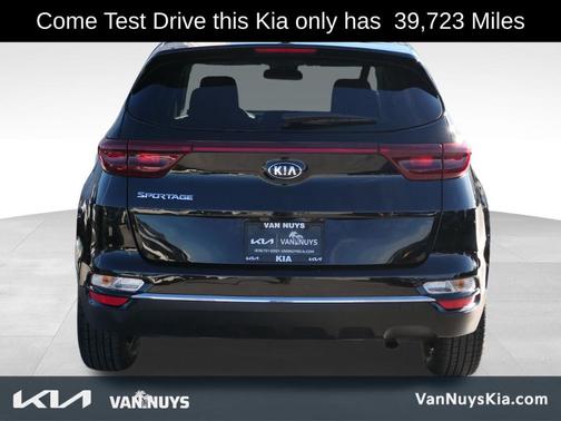 2022 Kia Sportage LX