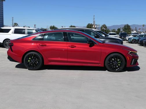 2025 Kia K5 GT