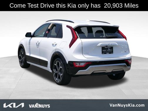 2024 Kia Niro EX Touring