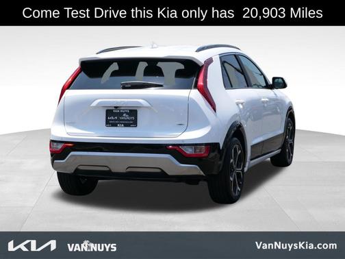 2024 Kia Niro EX Touring