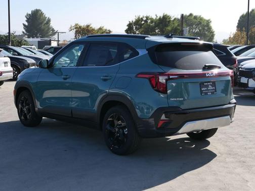 2026 Kia Seltos EX