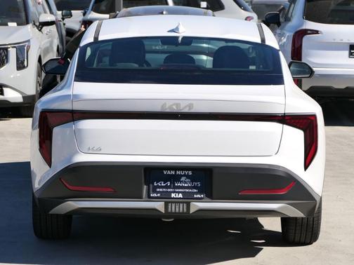2025 Kia K4 EX