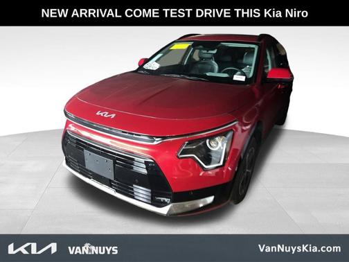 2023 Kia Niro SX