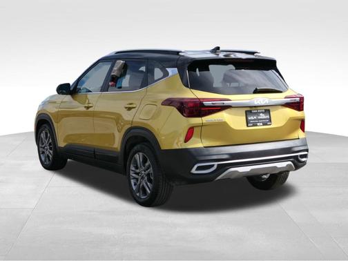 2022 Kia Seltos S