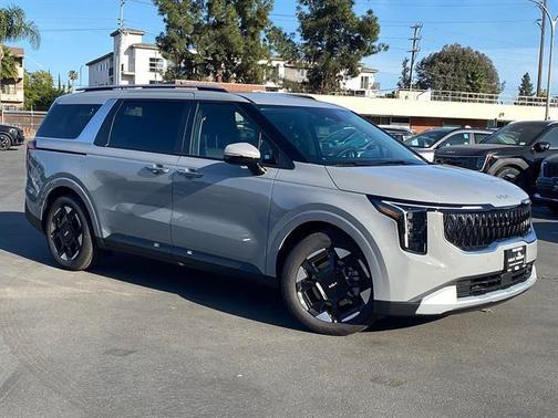 Ceramic Silver 2026 Kia Carnival EX
