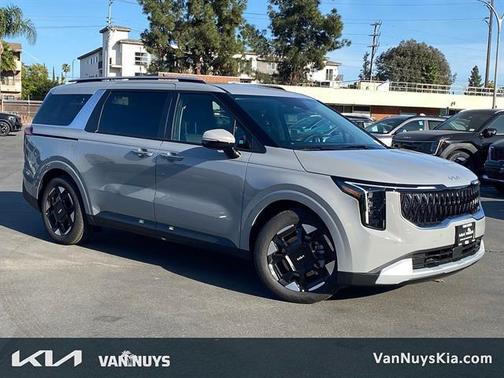 Ceramic Silver 2026 Kia Carnival EX