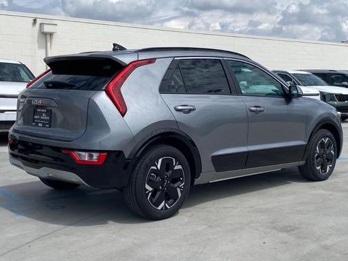 Steel Gray 2026 Kia Niro EV Wind