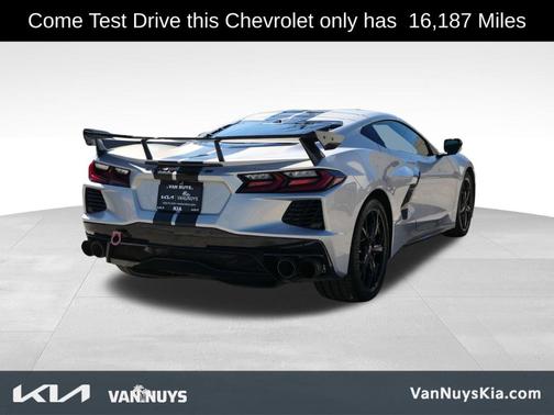 2022 Chevrolet Corvette Stingray w/2LT