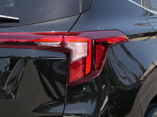 Fusion Orange 2024 Kia Seltos EX