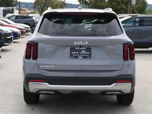 2026 Kia Sorento S